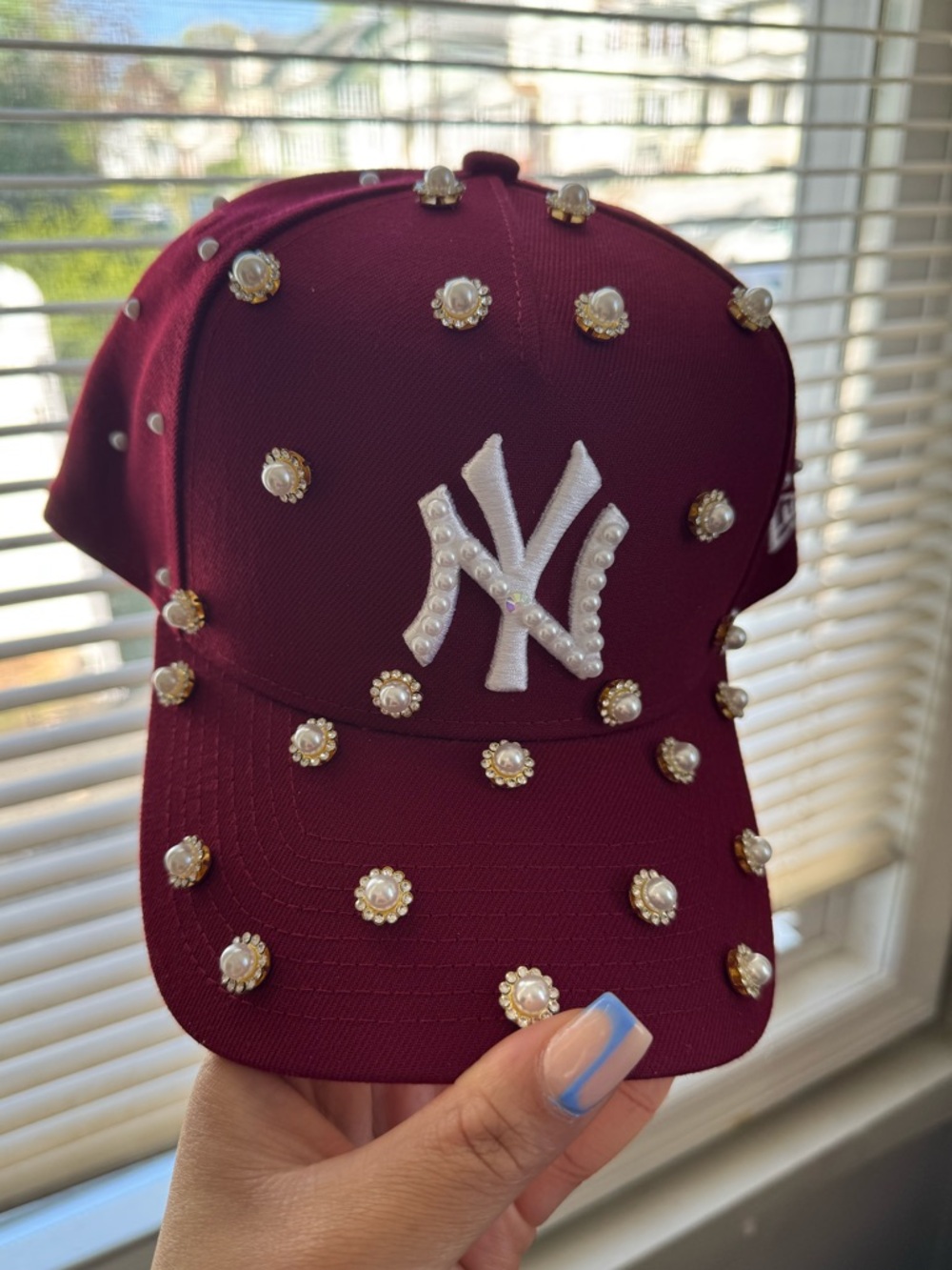 New Era Burgundy Pearl-Studded NY Cap